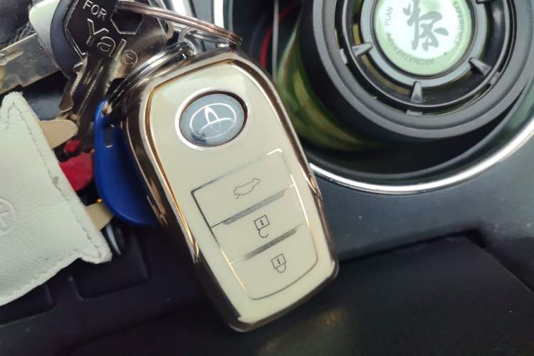 Used Toyota Highlander 2018 2.0T Four-Wheel Drive Prestige Version 7 Seats China VI Standard