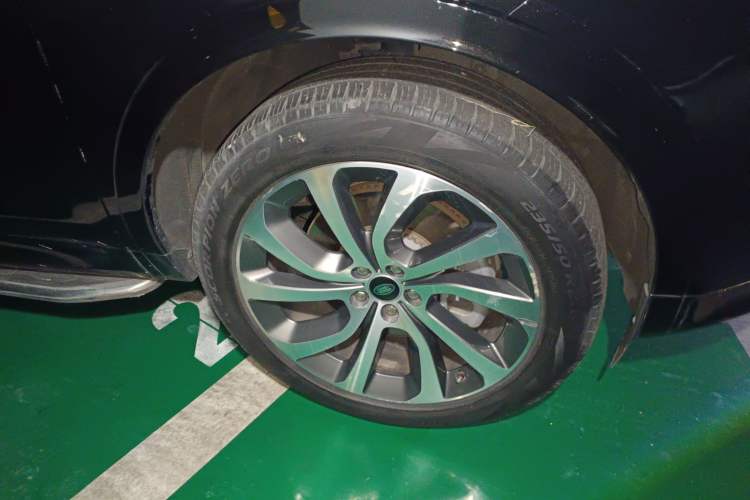 Used Land Rover Discovery Sport 2021 249 PS R-Dynamic S Performance Edition
