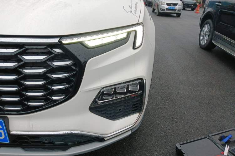 Used Ford Equator 2023 EcoBoost 225 Platinum Edition 7-Seater (2/3/2)
