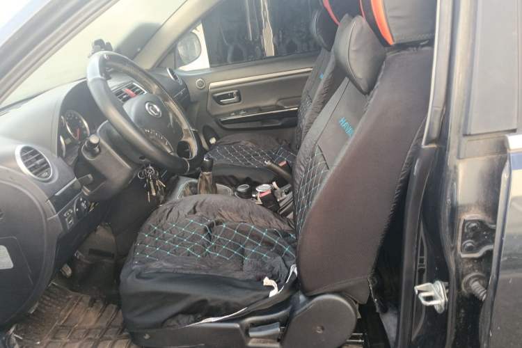 Used Haval H5 Classic 2013 Zhizun Edition 2.0L Manual Two-Wheel Drive Entry-Level Model