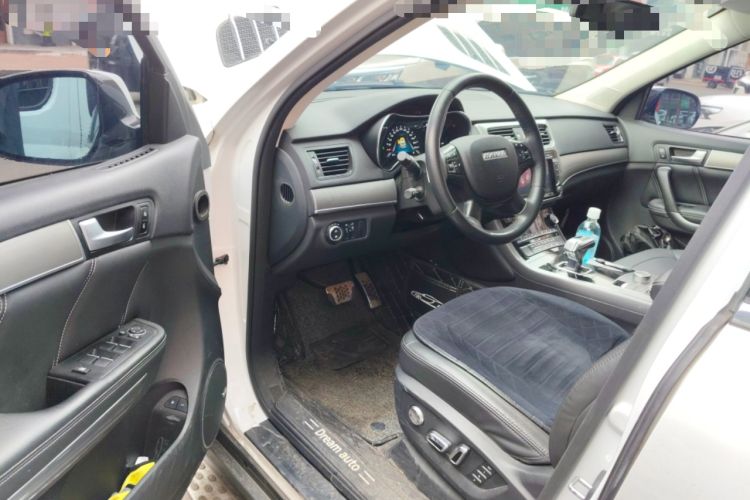 Used Haval H8 2017 2.0T Gasoline 4x4 Smart Enjoyment Version Driver Seat