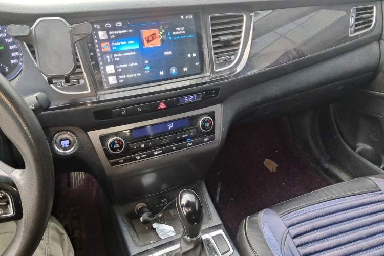 Used Hyundai Mistra 2014 1.8L Automatic Smart GLS Audio And AC Panel