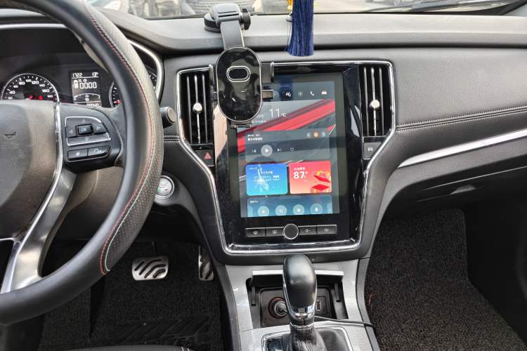 Used Roewe RX5 2016 20T Two-Wheel Drive Automatic Internet Smart Edition