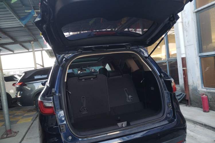 Used BYD Song MAX 2017 1.5T Automatic Smart Connect Prestige 7-Seater