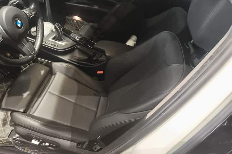 Used BMW 3 Series 2018 320Li Leading Model M Sport Package
