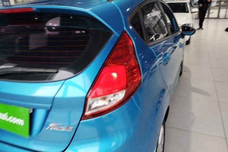 Used Ford Fiesta 2013 Hatchback 1.5L Automatic Prestige Model