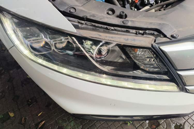 Used Honda Crosstour 2014 3.0L AWD Prestige Edition