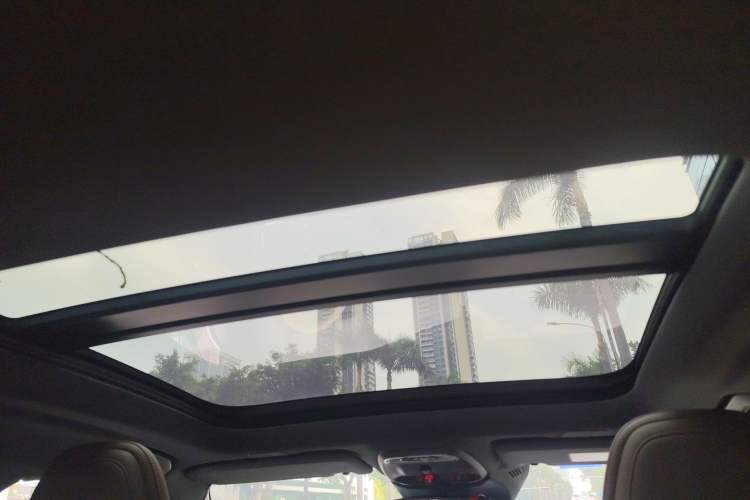 Used Volvo S60 New Energy 2021 T8 E-Drive Hybrid Four-Wheel Drive Smart Luxury Edition