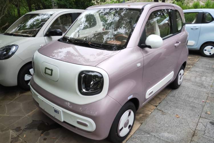 Used Bestune Pony 2026 Model 222km Cute Horse Plus