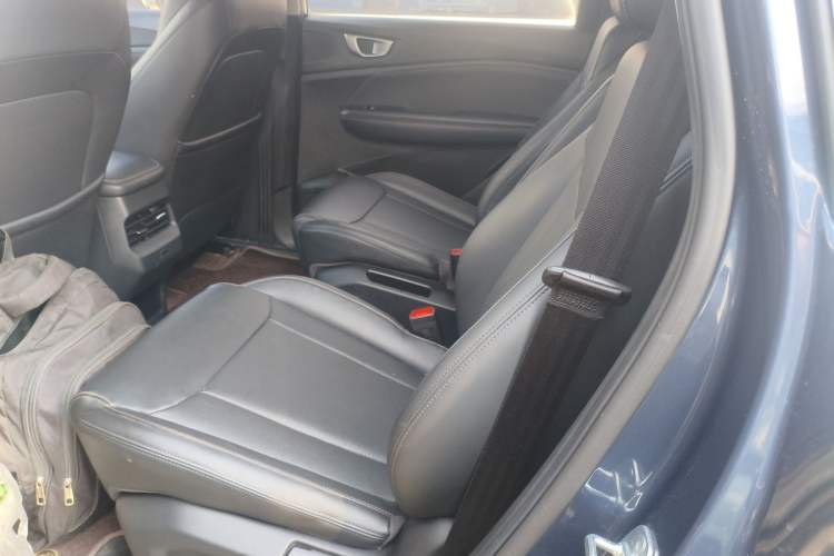 Used Wuling Jiachen 2022 1.5L Manual Comfort Edition
