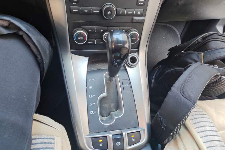 Used Chevrolet Captiva 2014 2.4L 4x4 Flagship Edition 7 Seats