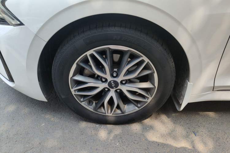 Used Kia K5 2021 270T CVVD Fashion Edition Left Front Wheel Hub