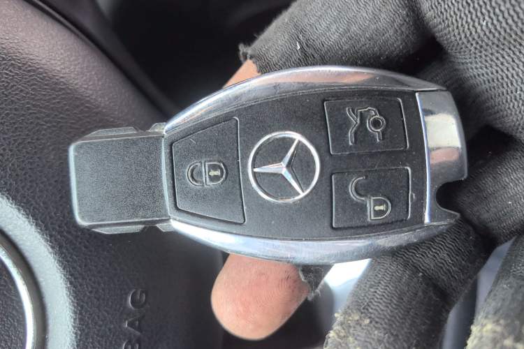 Used Mercedes-Benz GLC 2018 GLC 260 4MATIC Luxury Model
