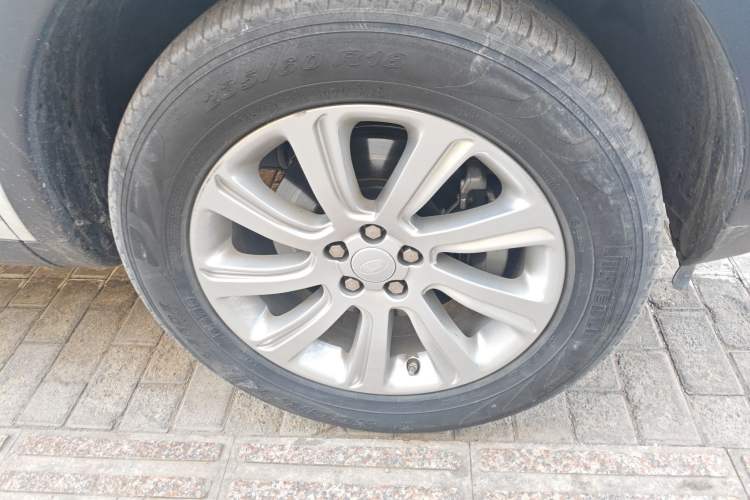 Used Land Rover Discovery Sport 2019 240 PS SE Version China V Standard
