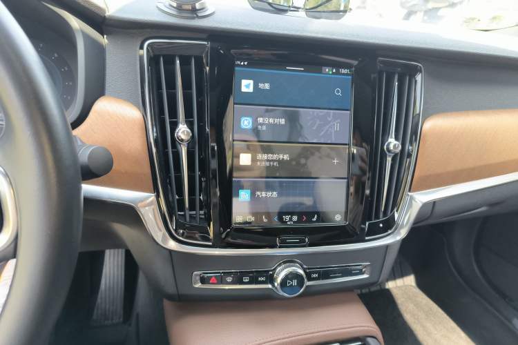 Used Volvo S90 2022 B5 Zhiyi Luxury Edition
