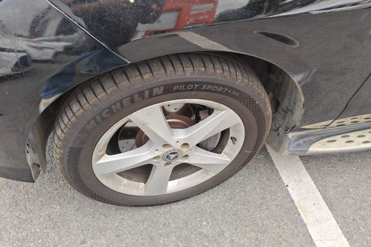 Used Mercedes-Benz M-Class 2014 ML 400 4MATIC Dynamic Model
