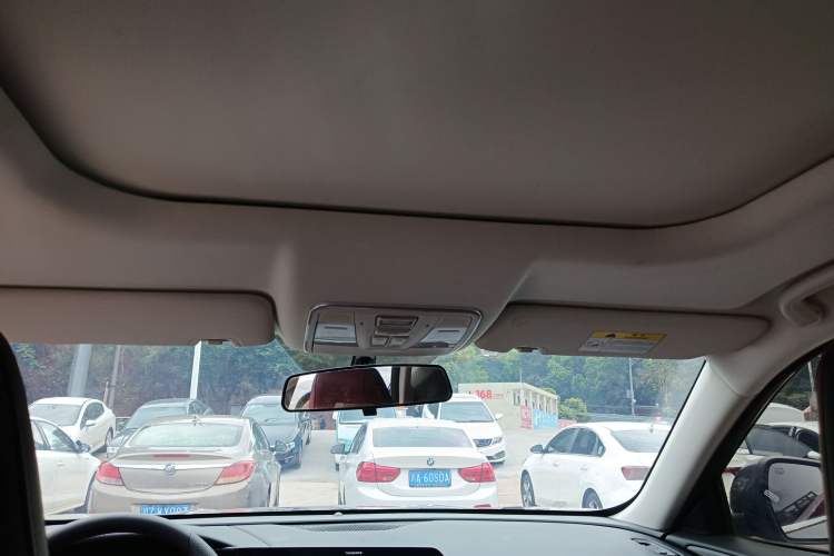 Used CHANGAN OSHAN X5 2021 1.5T DCT Flagship Edition Headliner