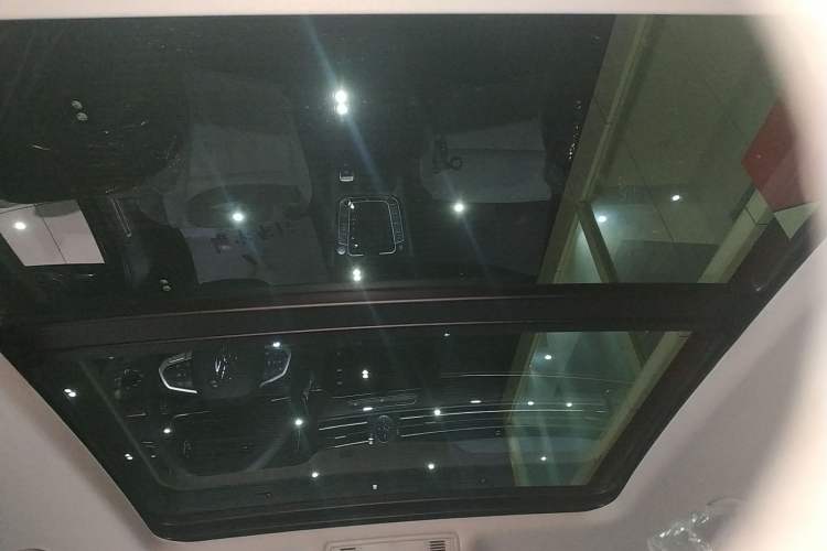 Used Volkswagen Magotan 2026 30 Million Vehicles Selected Model 380TSI DSG Luxury Edition