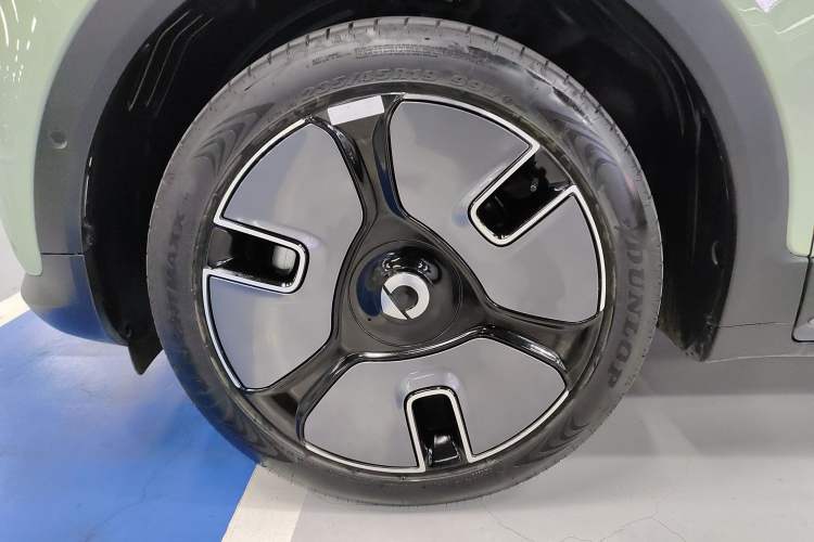 Used smart #1 2024 Dynamic Luxury Edition Left Front Wheel Hub