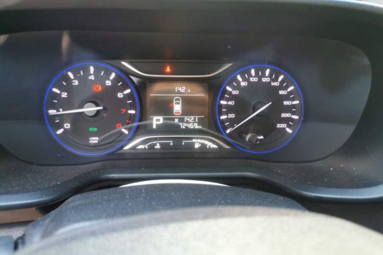 Used GAC Trumpchi GS3 2017 150N Automatic Elite Edition Odometer Close Up