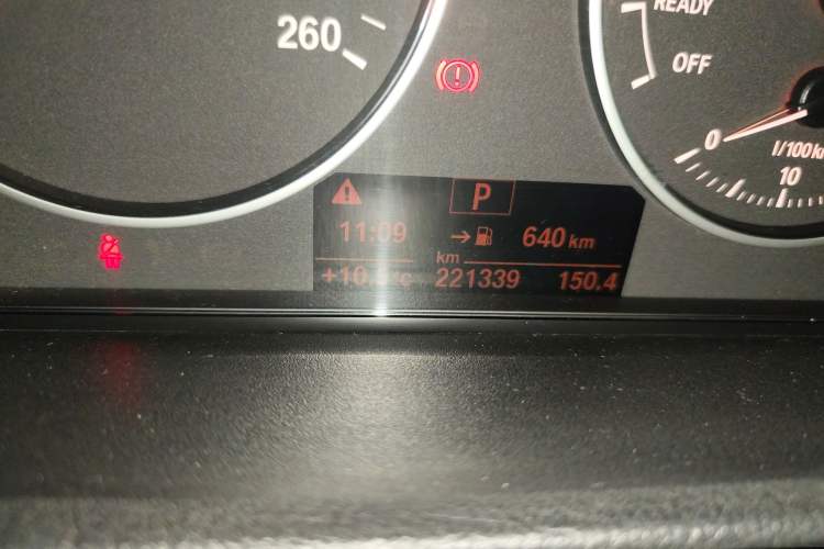 Used BMW 3 Series 2015 320i Fashion Model
