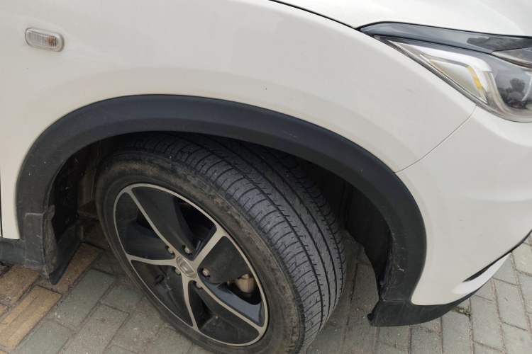 Used Honda Vezel 2020 1.5L CVT Pioneer Edition
