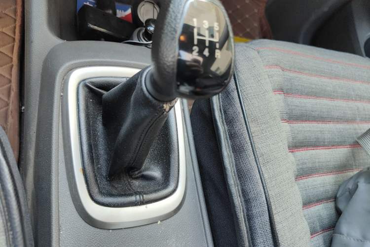 Used Chevrolet Sail 2016 Sail 3 1.3L Manual Comfort Sunroof Edition Gear Lever