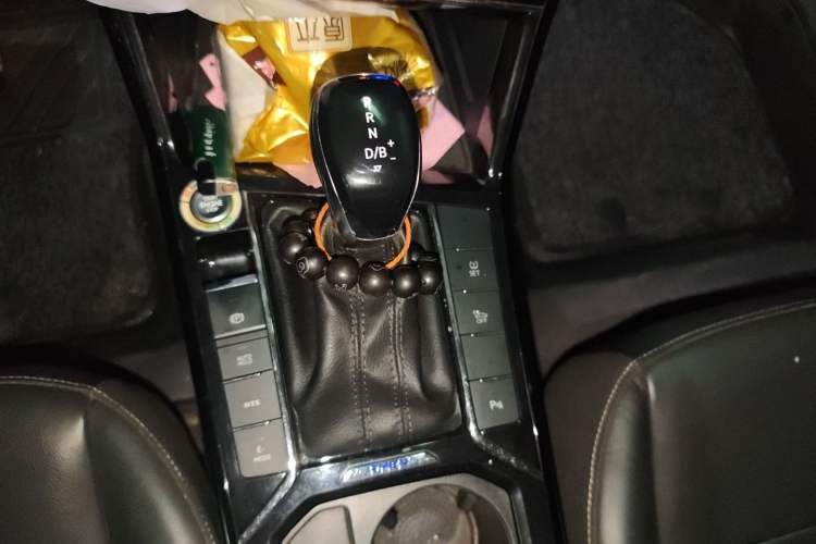 Used Volkswagen Passat New Energy 2020 430 PHEV Hybrid Elite Edition China VI Standard Gear Lever