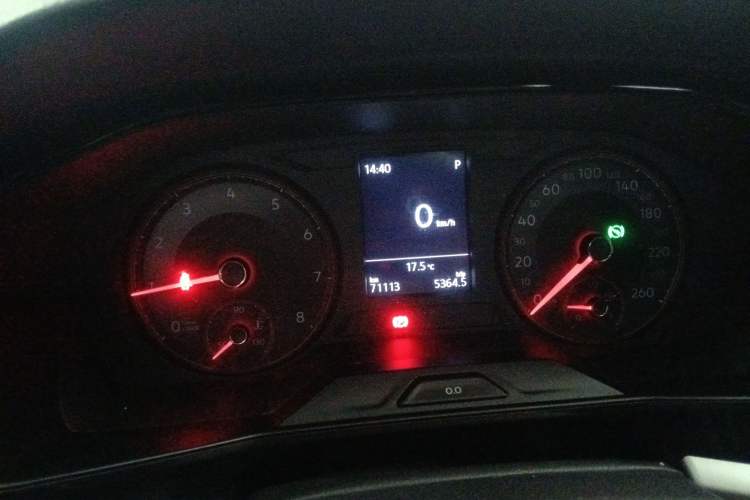 Used Volkswagen Lavida 2019 1.5L Automatic Comfort Edition China VI Standard Instrument Cluster