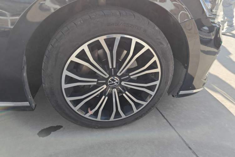 Used Volkswagen Phideon 2021 380TSI Luxury Edition
