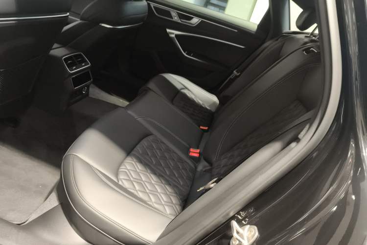 Used Audi A6L 2025 Restyled 45 TFSI quattro Prestige Dynamic Edition
