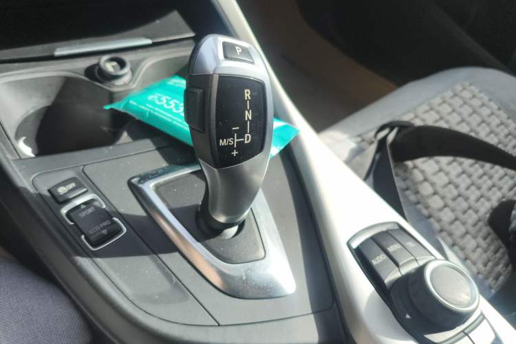 Used BMW 1 Series 2013 Facelifted 118i Leading Edition