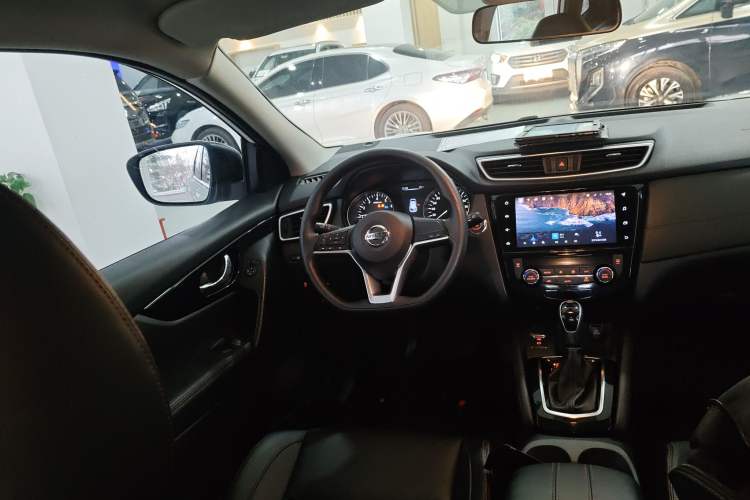 Used Nissan Qashqai 2022 2.0L CVT XV Smart Enjoyment Version