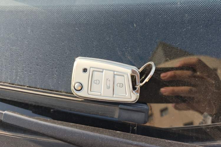 Used Volkswagen Tayron 2024 300TSI Two-Wheel-Drive Luxury Plus Advanced Version Vehicle Key