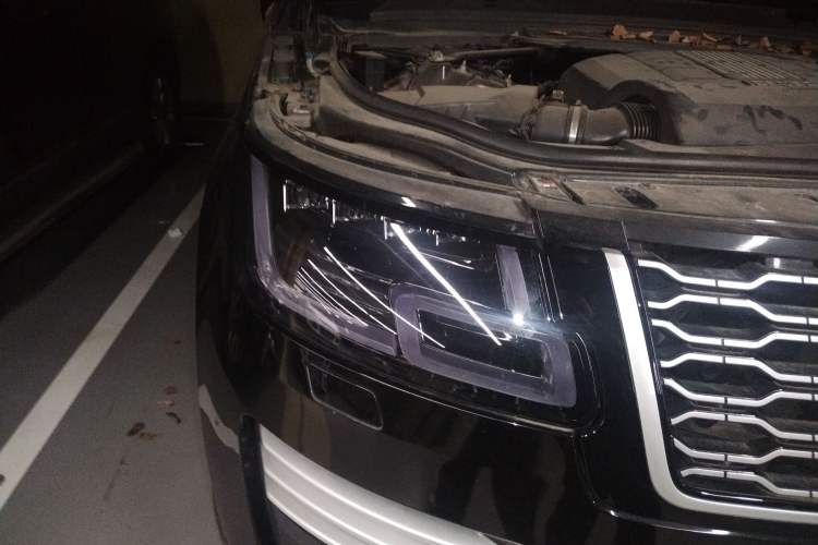 Used Land Rover Range Rover 2013 NA 5.0 V8 Vogue SE