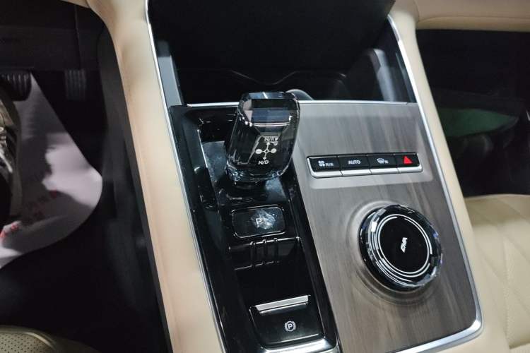 Used Geely Auto Monjaro L 2025 Dongfang Yao 2.0TD Automatic Jinzhao Edition