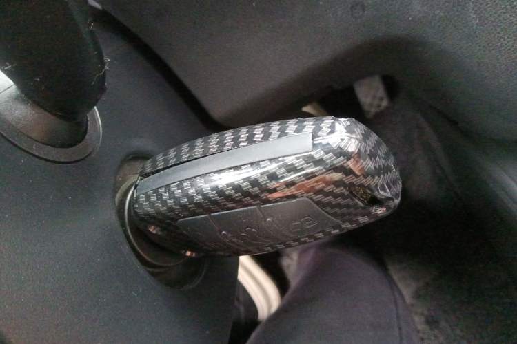 Used Audi A1 2016 30 TFSI Sportback Design Fashion Edition Vehicle Key