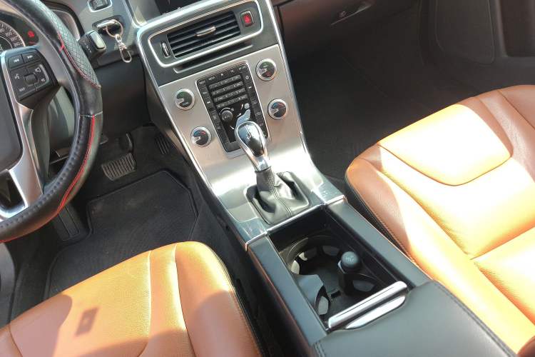 Used Volvo S60 2019 S60L Facelift T5 Intelligent Advanced Edition