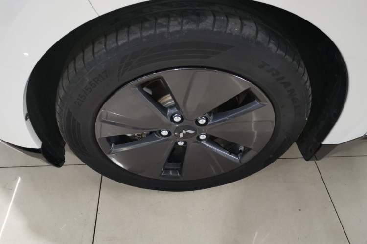 Used Wuling Xingguang 2023 70 Standard Edition Exterior 4