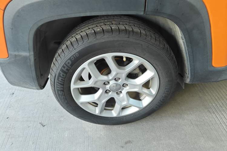 Used Jeep Renegade 2018 Connected Large Screen Version 180T Automatic High-Energy Edition