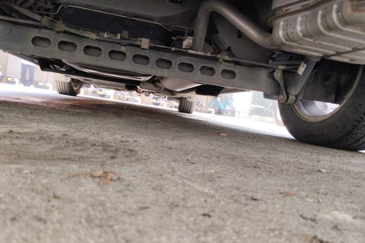 Used Buick GL8 2017 25S Comfort Version China V Standard Chassis Rear