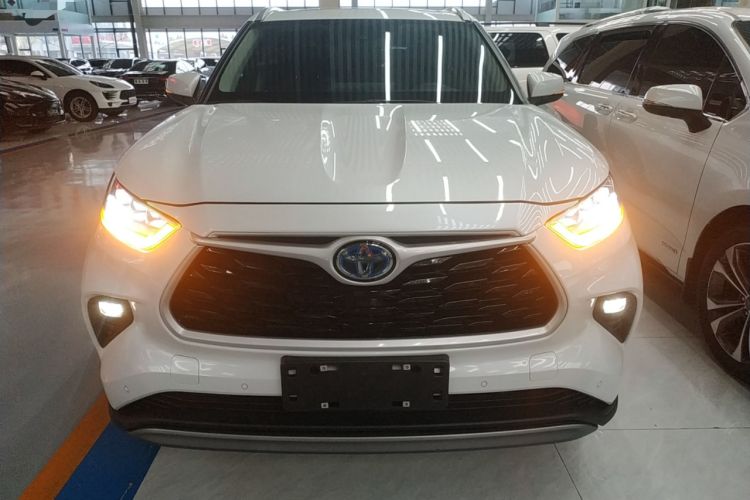 Used Toyota Highlander 2023 2.5L Smart Electric Hybrid Dual-Engine Four-Wheel Drive Prestige Version – 7 Seats Front