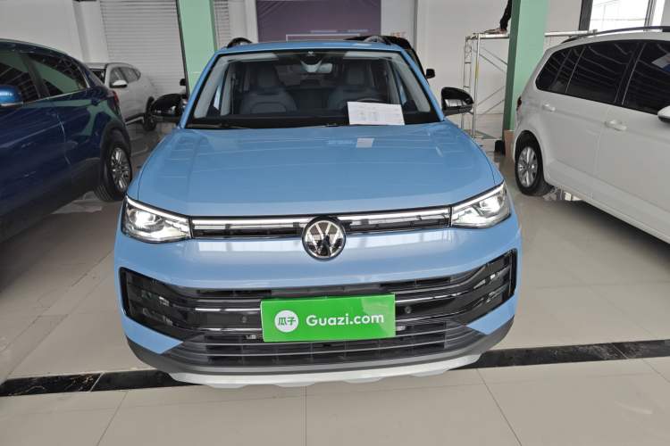Used Volkswagen Tharu 2025 NewRui 300TSI Prestige Edition
