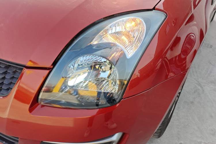 Used Suzuki Swift 2014 1.5L Automatic Fashion Edition