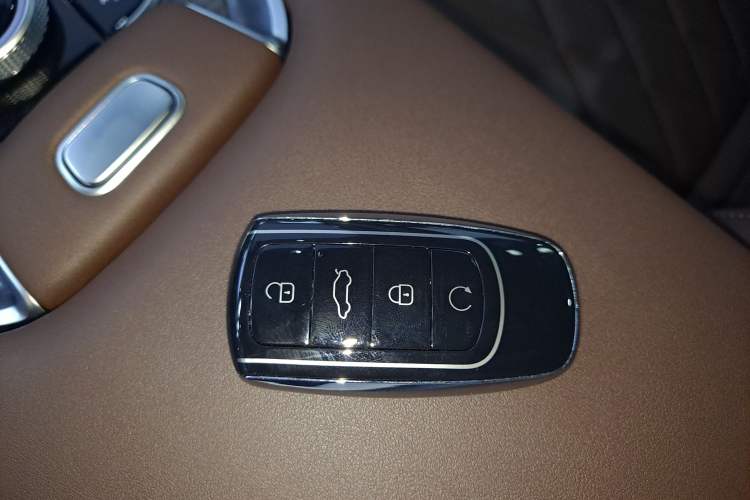 Used Chery Tiggo 8 PRO 2025 290T Two-Wheel Drive Prestige Edition