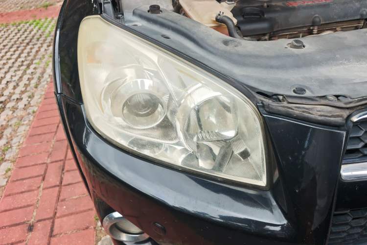 Used Toyota RAV4 2011 2.4L Automatic 4x4 Luxury Edition
