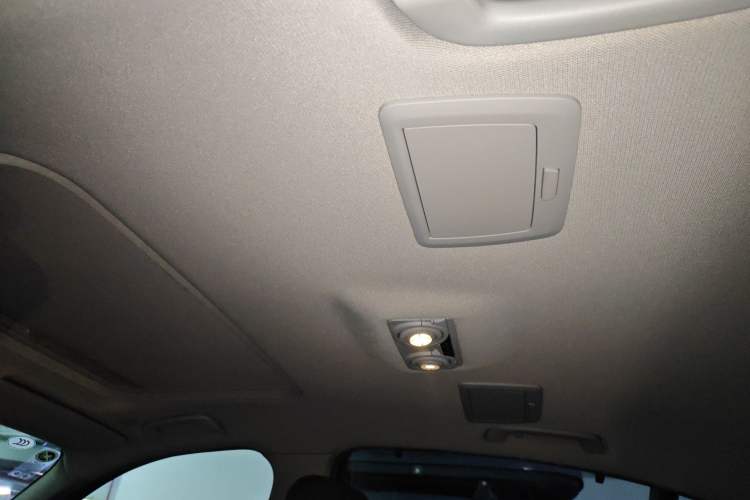 Used BMW 3 Series 2015 320Li Luxury Edition Fashion Model