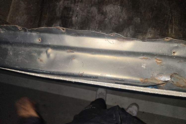 Used Foday Lion F16 2013 2.0T Diesel Two-Wheel Drive Entry-Level 4F20TC1 Trunk