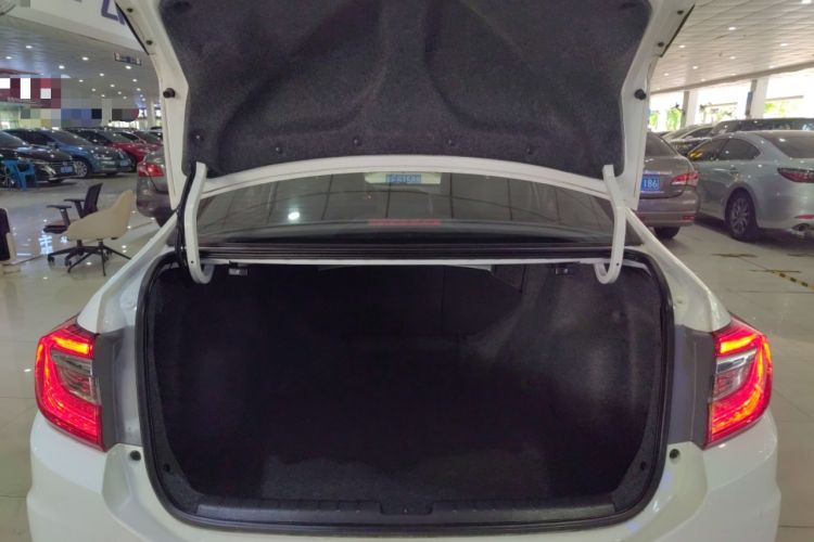 Used Honda Crider 2016 1.8L CVT Comfort Version
