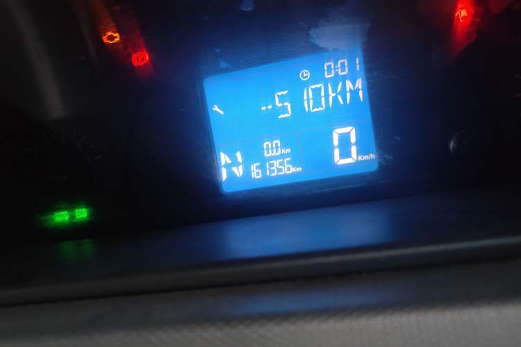 Used Chery X1 2011 1.3L AMT Luxury Model Odometer Close Up